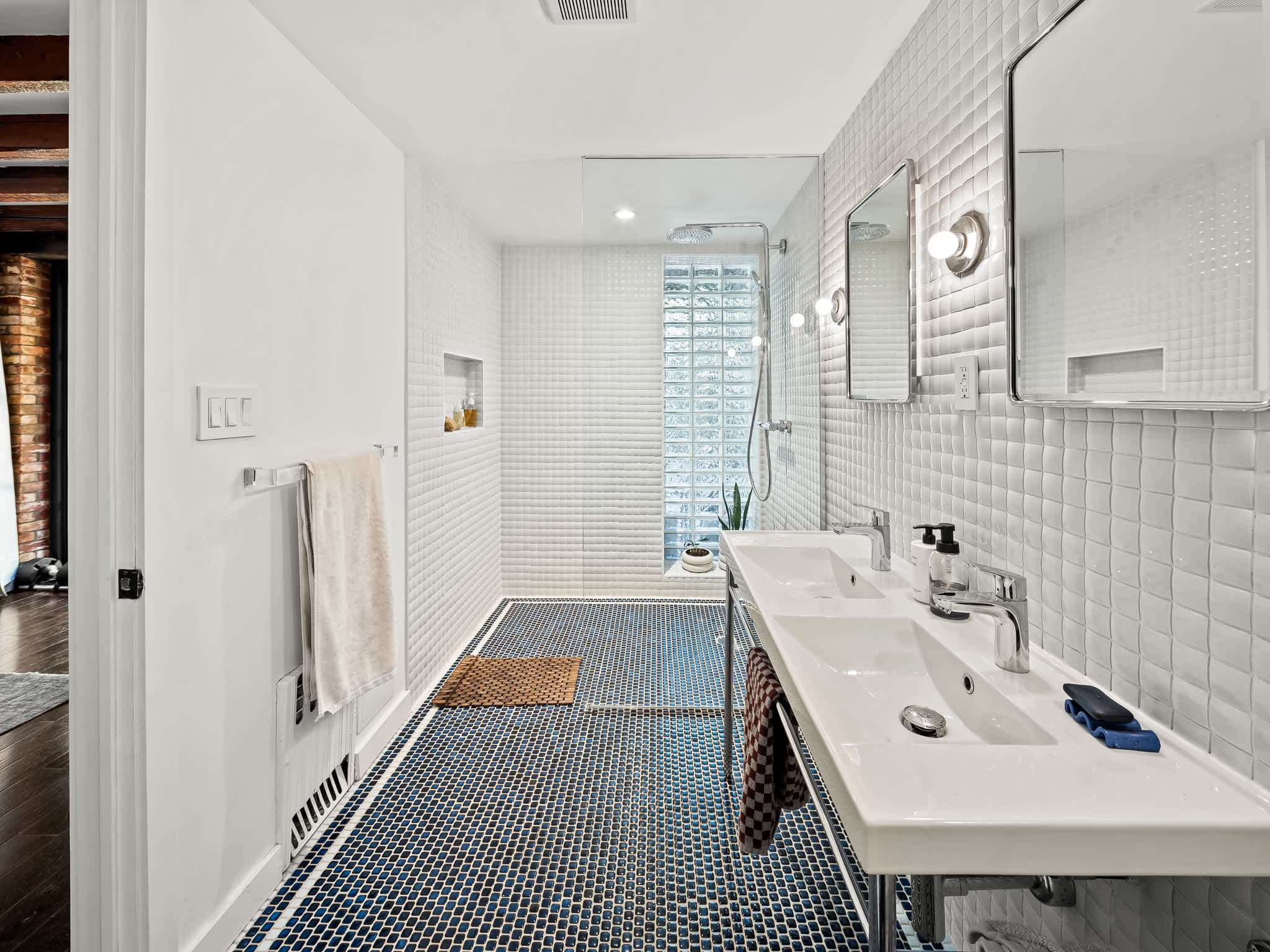 Classon Place | Clinton Hill | Townhouse Duplex w/ Garden & Private Balcony photo 27