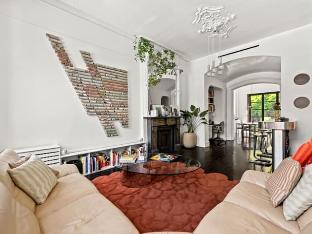 Image of Living space #2