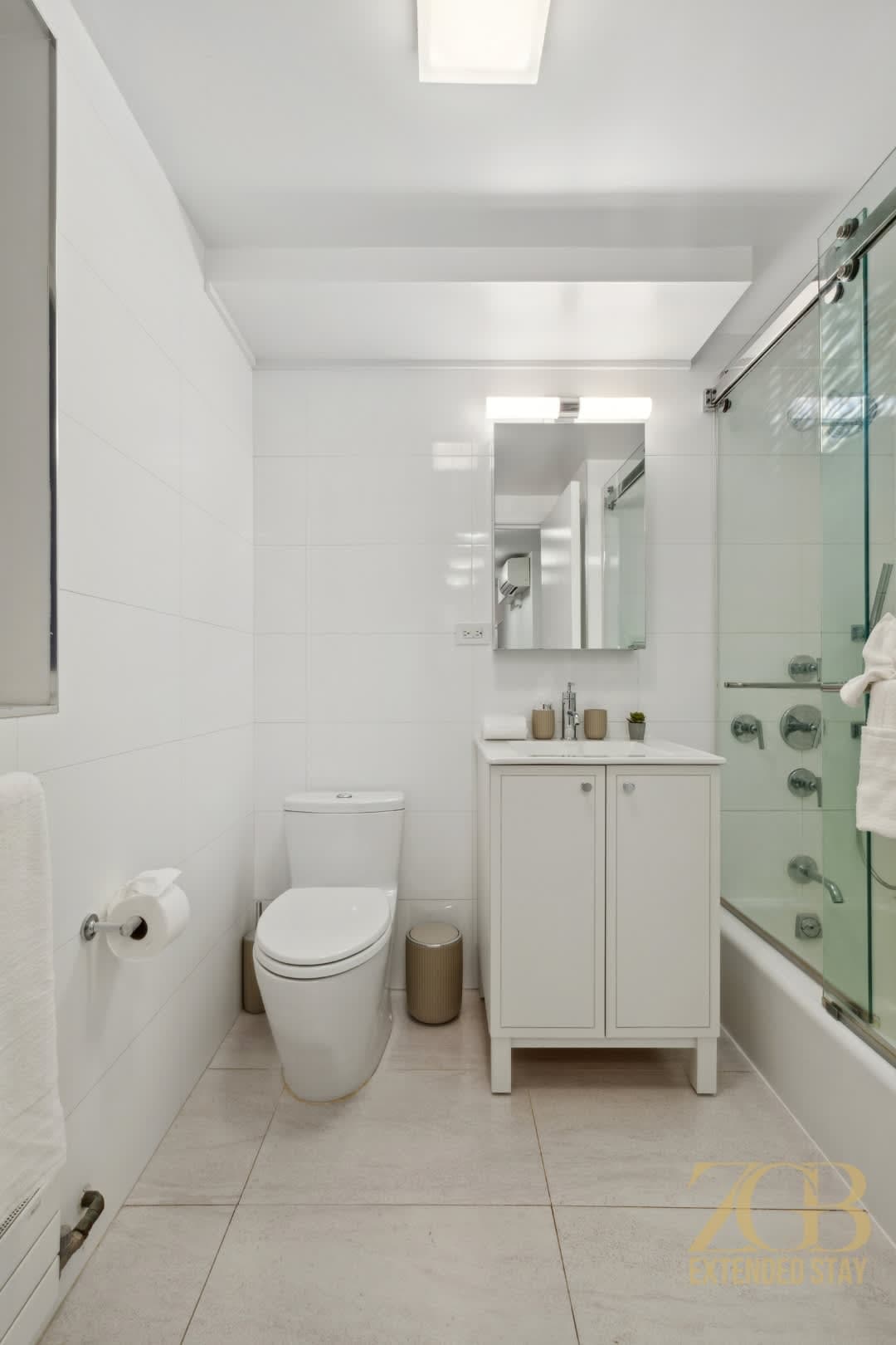 Parkside Prime IV | Upper East Side | Designer Suite photo 12