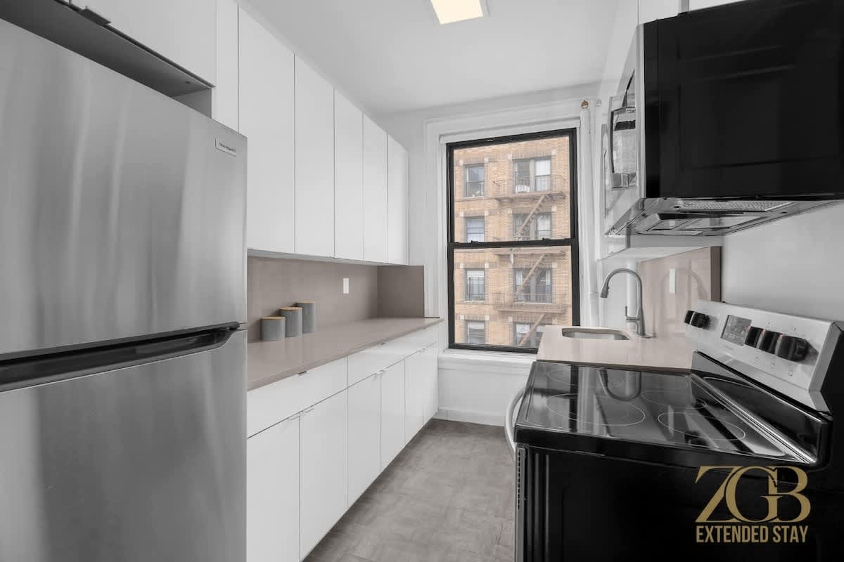 Westline Place IV | Chelsea | Stylish Loft photo 5
