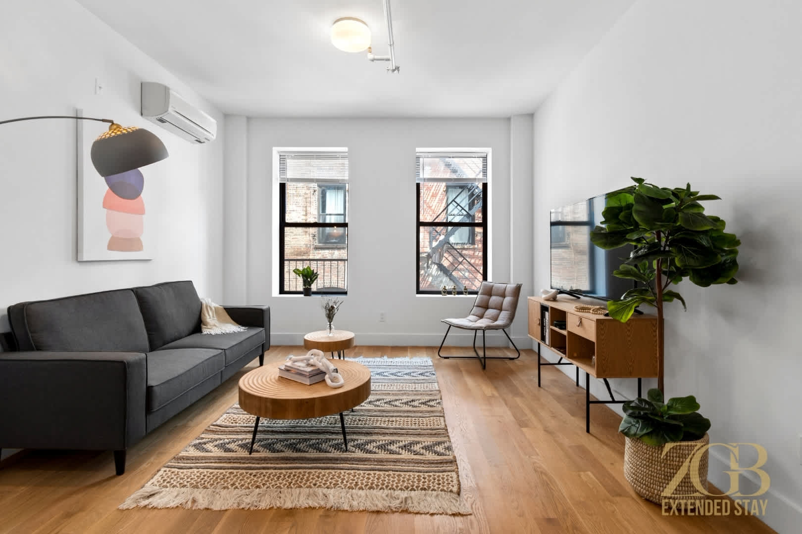 Westlight Place 42 | Hell’s Kitchen | Modern Apartment with Elevator main photo