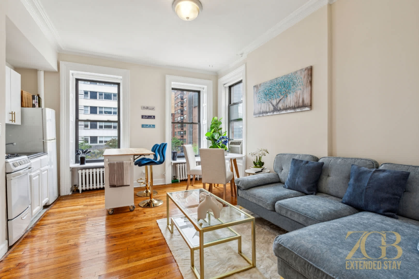 Lenox House II | Lenox Hill | Chic Apartment photo 4