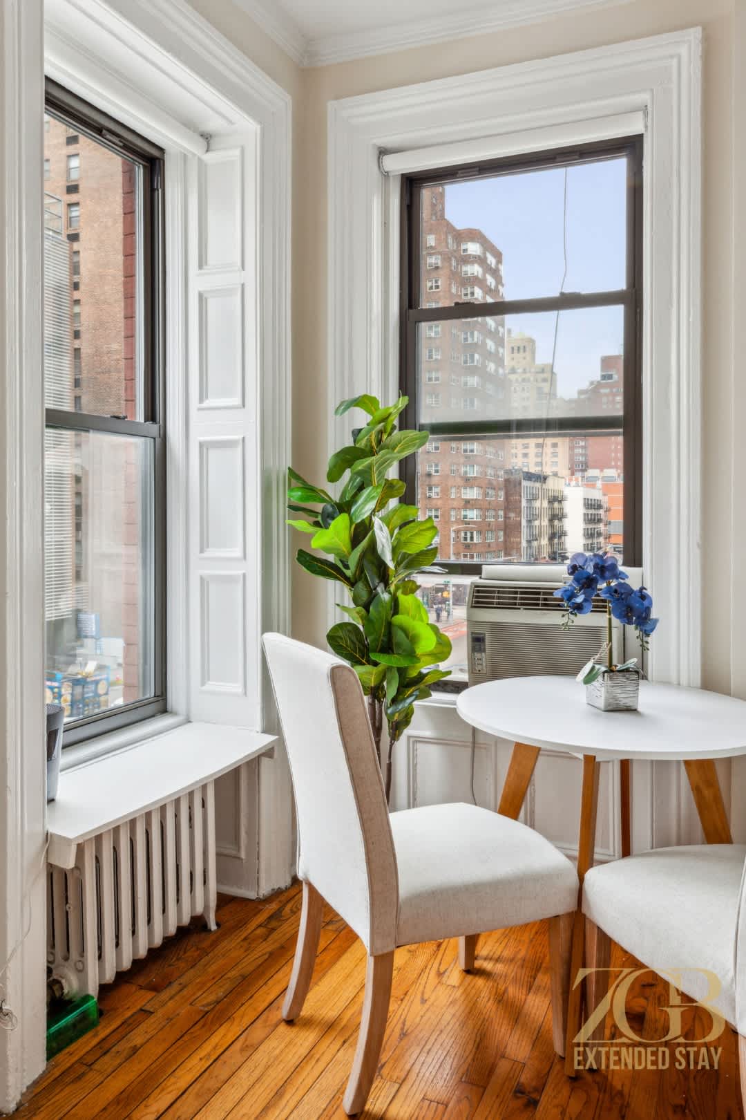 Lenox House II | Lenox Hill | Chic Apartment photo 7