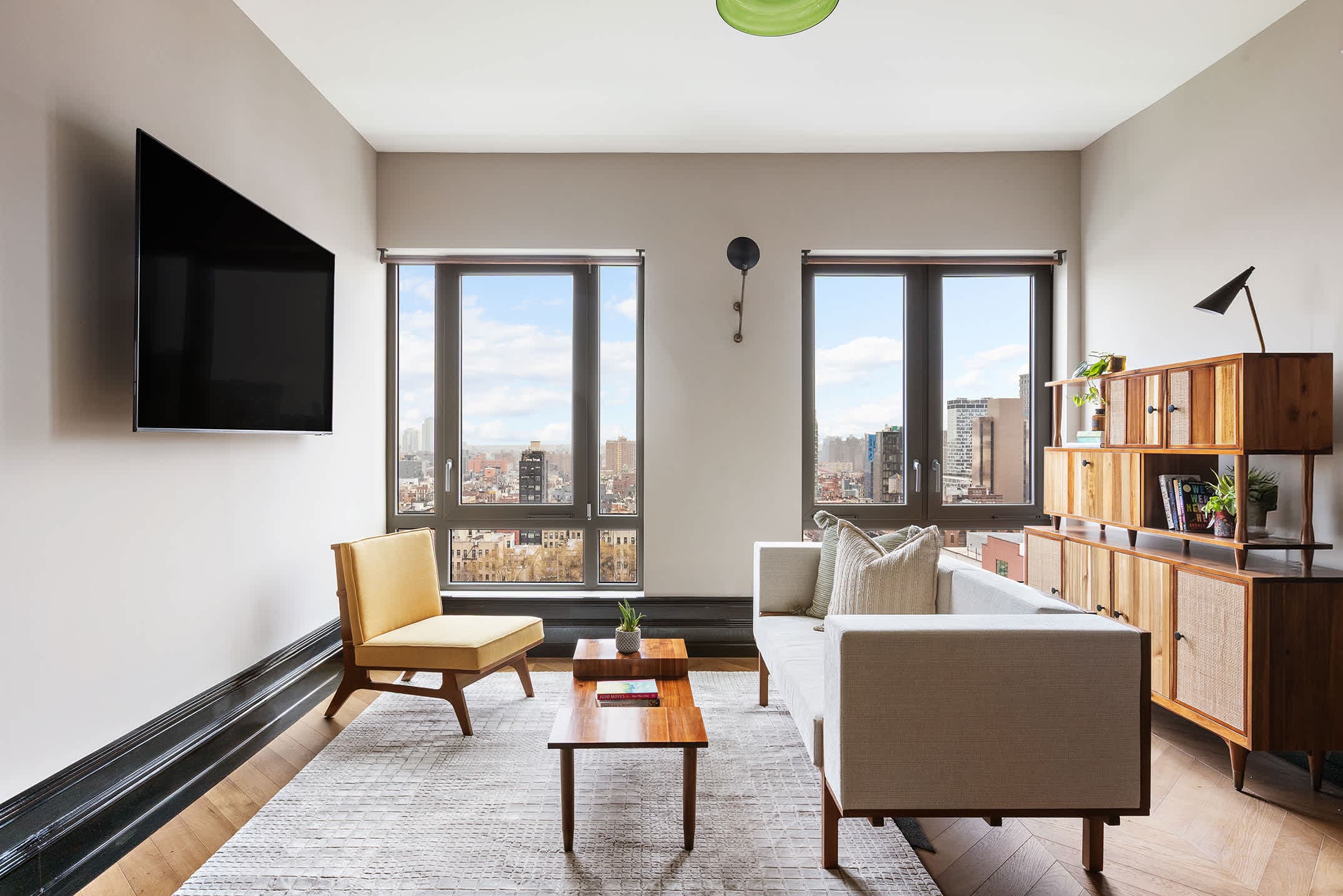 Freeman 1403 | Lower East Side | Condo with Shared Amenities main photo