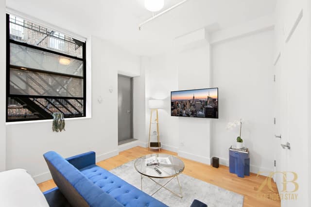 Image of Living space #2