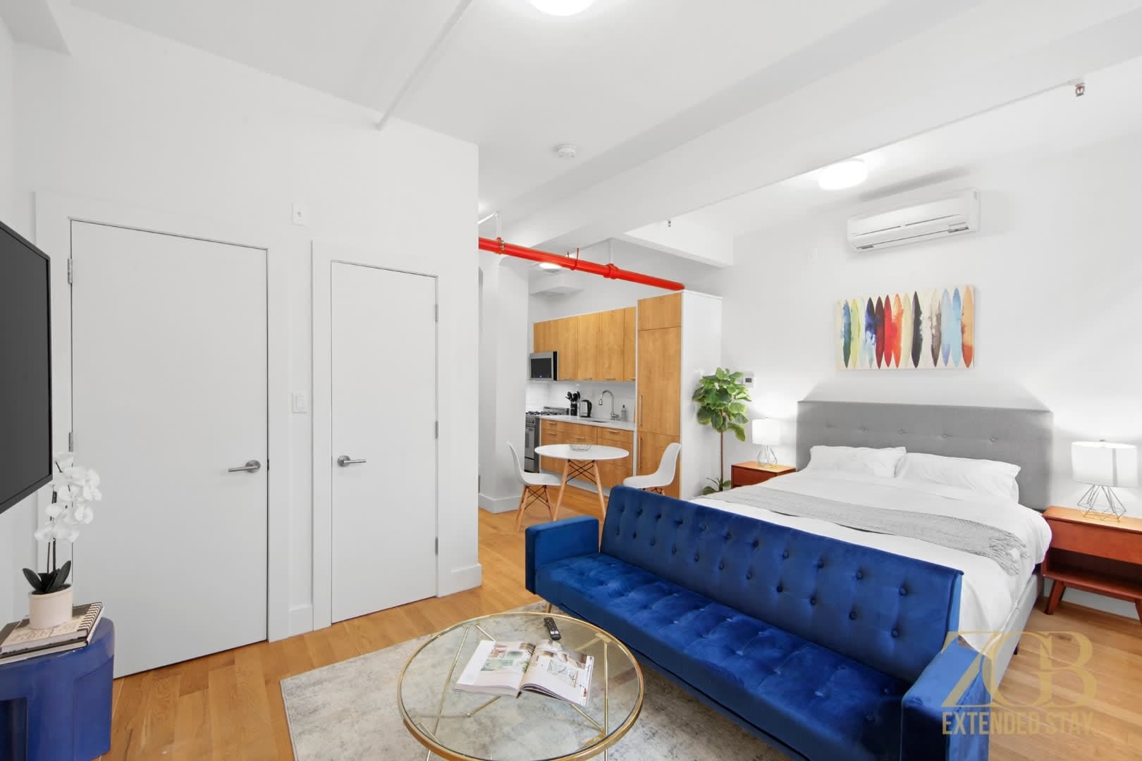 Westlight Place 44 | Hell's Kitchen | Chic Studio Apartment main photo