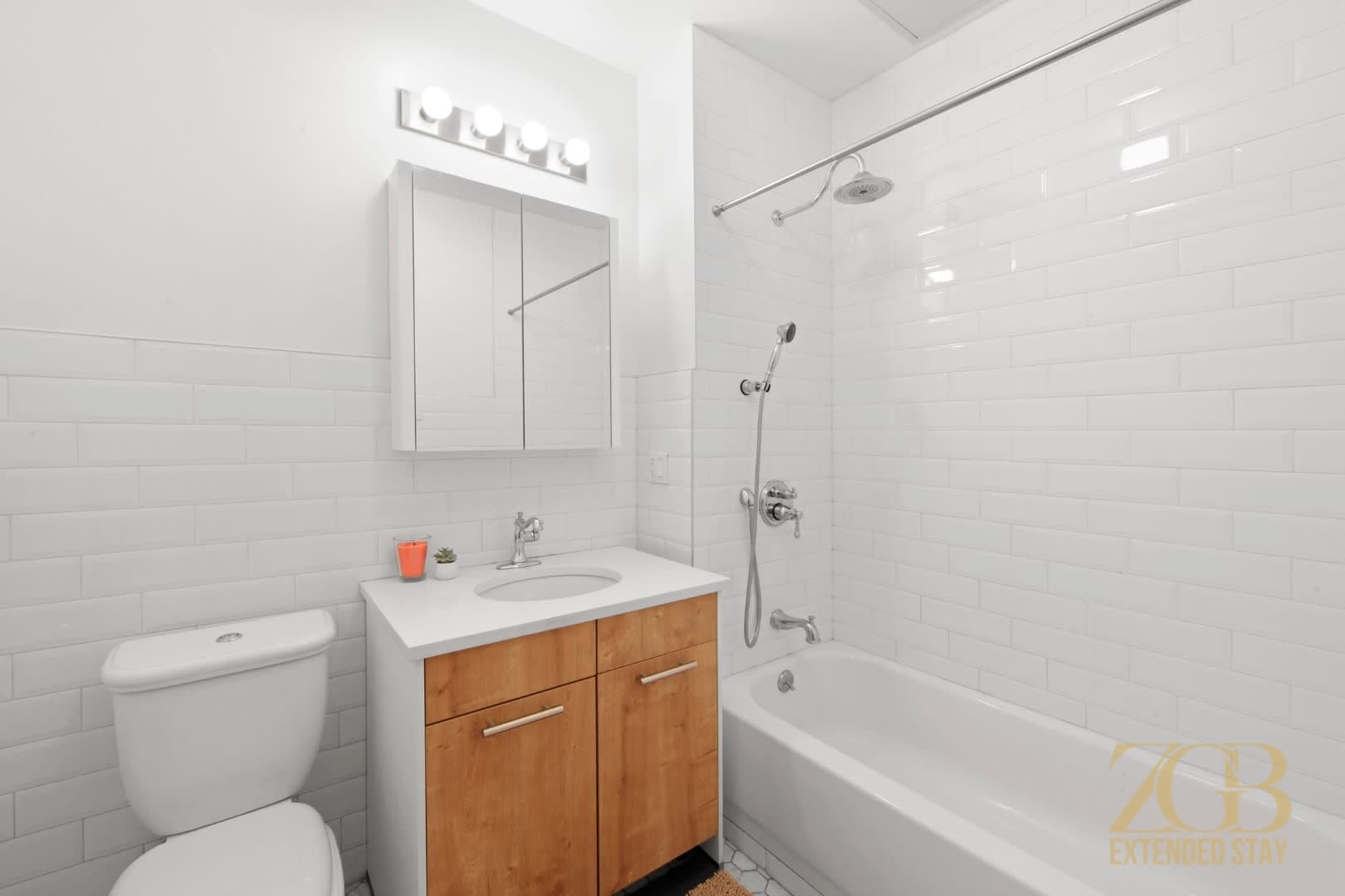Westlight Place 44 | Hell's Kitchen | Chic Studio Apartment photo 12