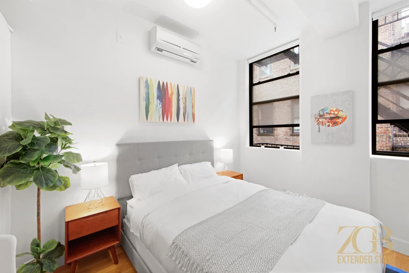 Westlight Place 44 | Hell's Kitchen | Chic Studio Apartment photo 9