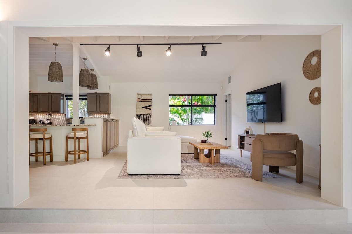 Tropical Oasis | Biscayne | Estate w/ Private Pool & BBQ Grill photo 11
