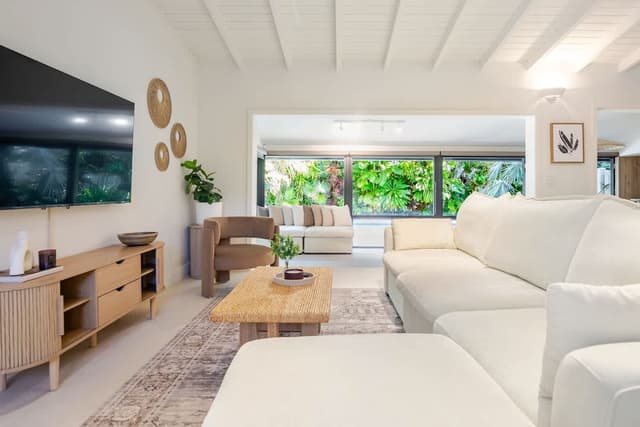 Image of Living space #8