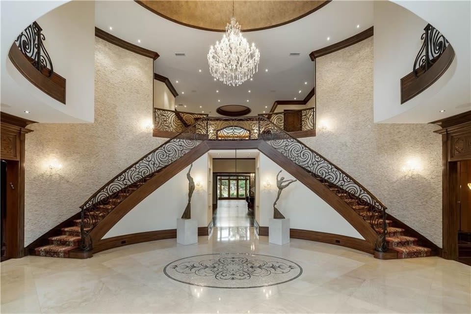 Marietta Manor | East Cobb | Grand Luxury Estate photo 2