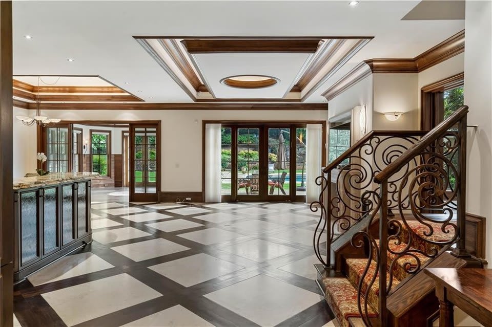 Marietta Manor | East Cobb | Grand Luxury Estate photo 29