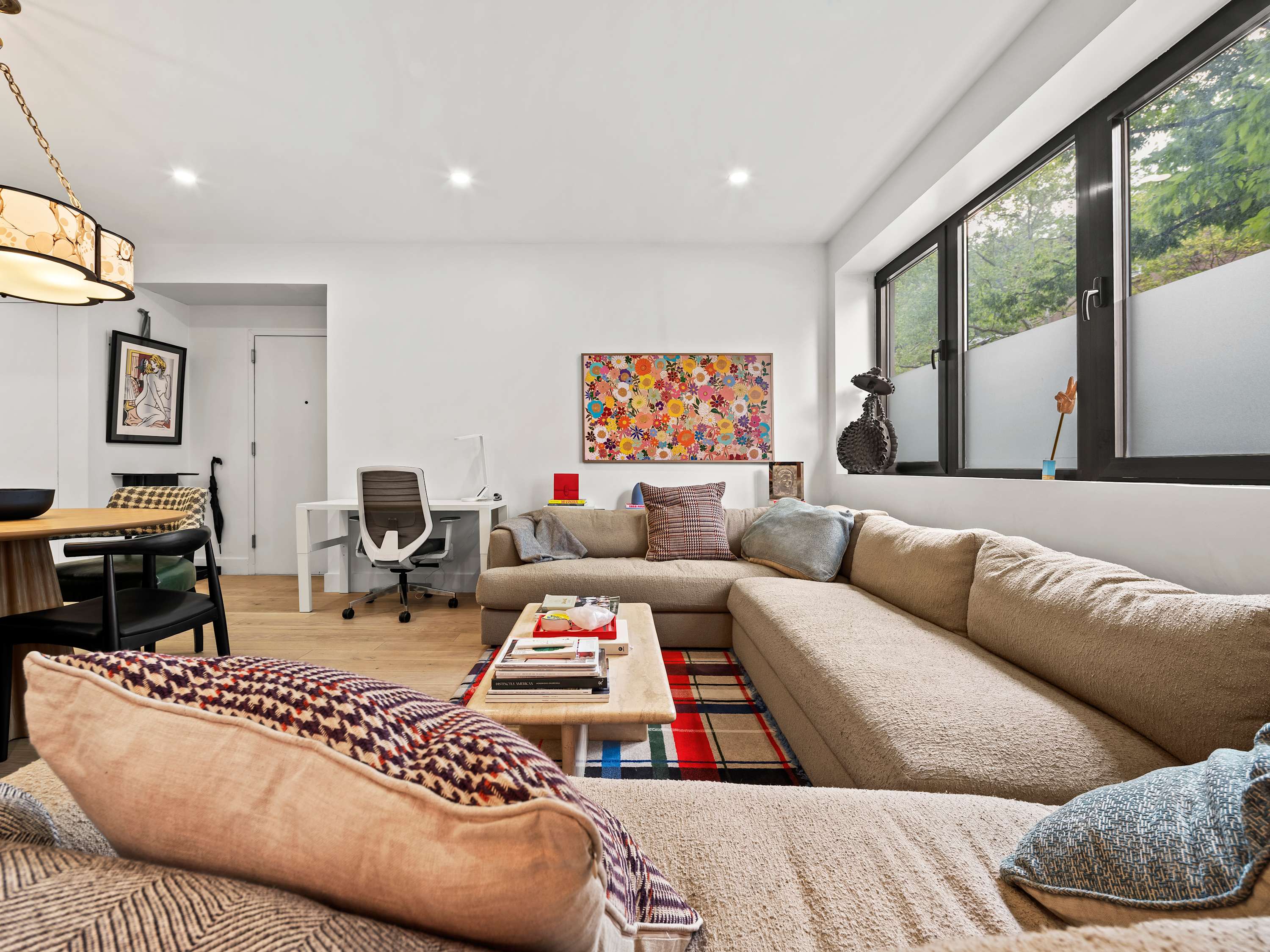 Ashford Place | Cobble Hill | Luxe Condo w/ Private Garden photo 6