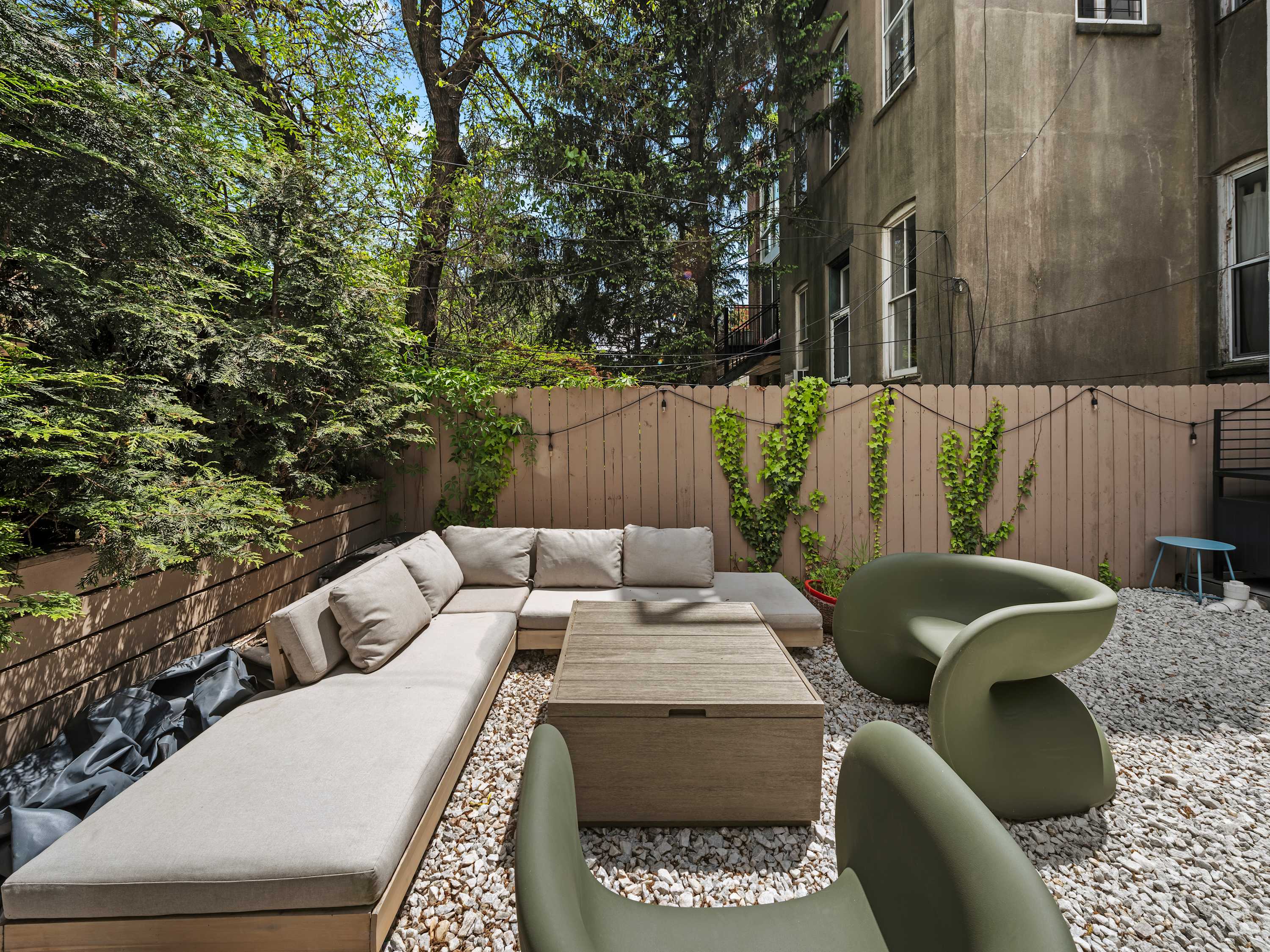 Ashford Place | Cobble Hill | Luxe Condo w/ Private Garden photo 33