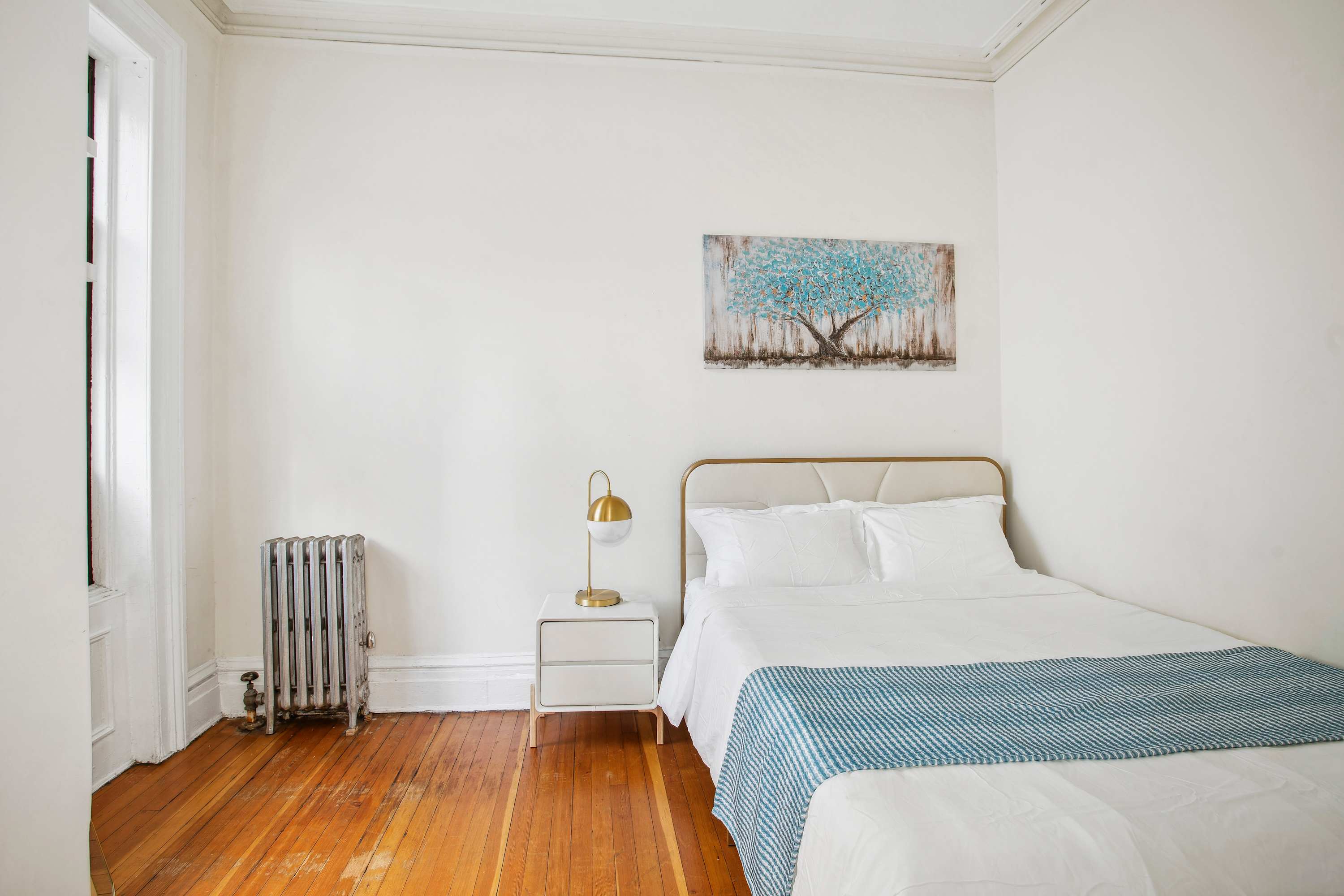 Lenox House IV | Lenox Hill | Top-floor Apartment photo 4
