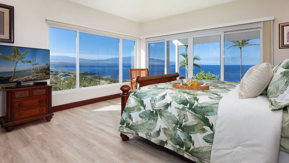 House of Singing Whales | Hawaii | Oceanfront Luxury with Pool & Spa photo 25