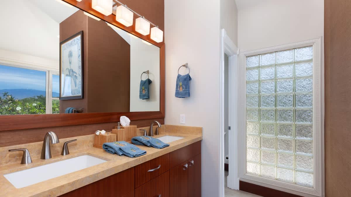 House of Singing Whales | Hawaii | Oceanfront Luxury with Pool & Spa photo 31