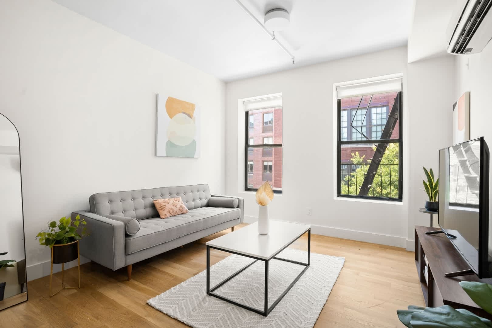 Westlight Place 33 | Hell’s Kitchen | Modern Apartment with Elevator photo 5