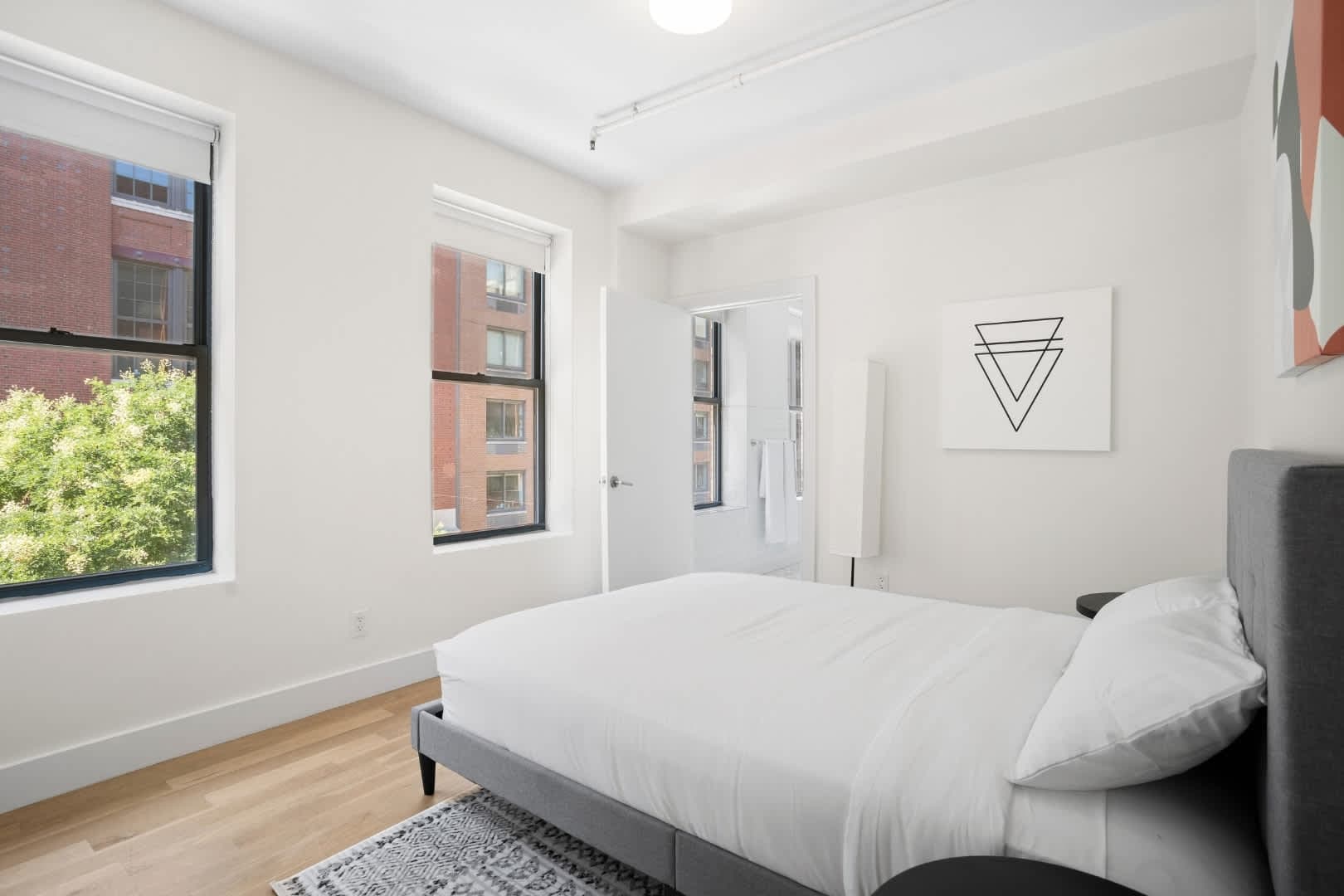 Westlight Place 33 | Hell’s Kitchen | Modern Apartment with Elevator photo 7