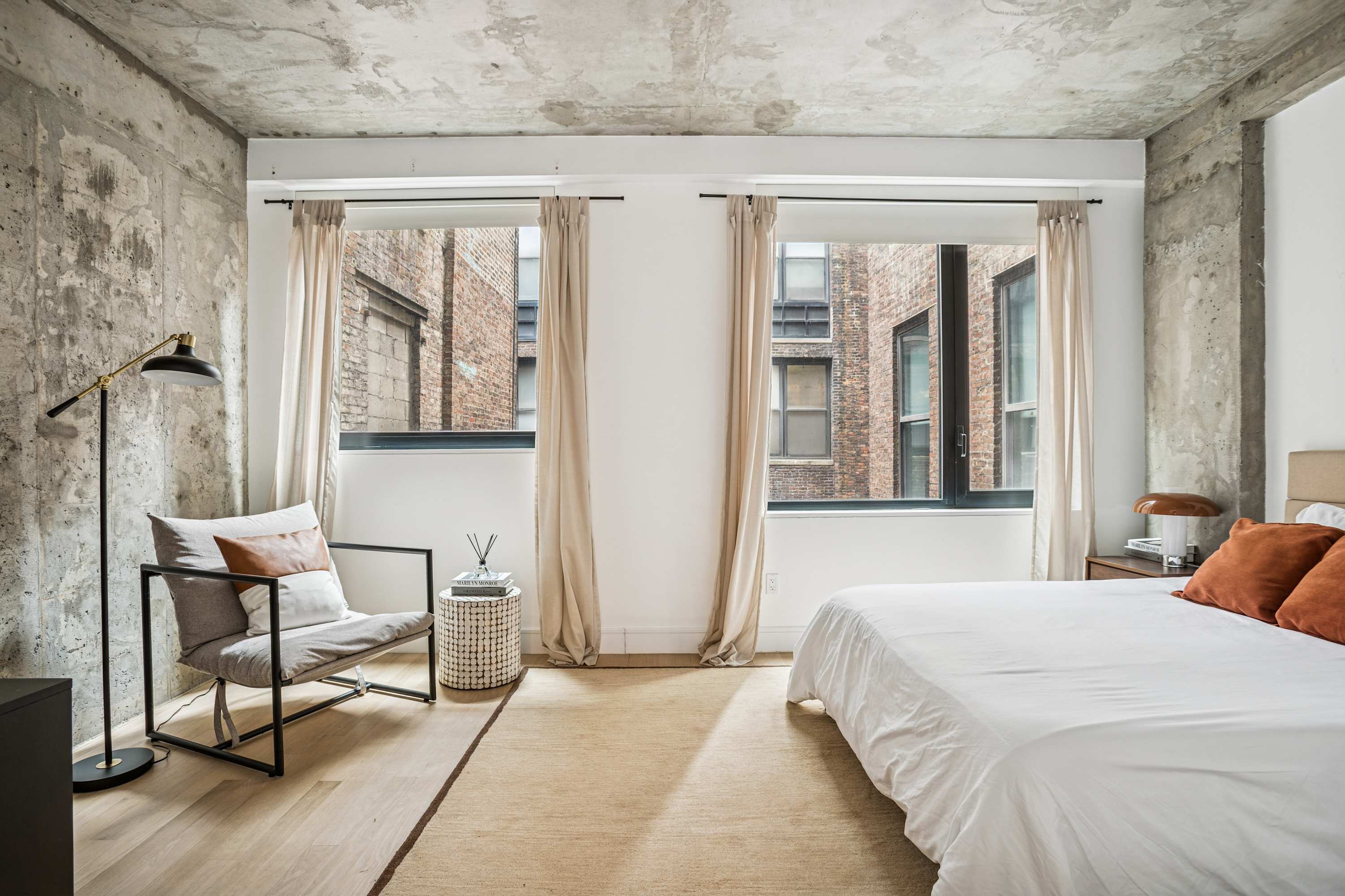 Westward VI | Chelsea | Elegant Apt with Elevator photo 7