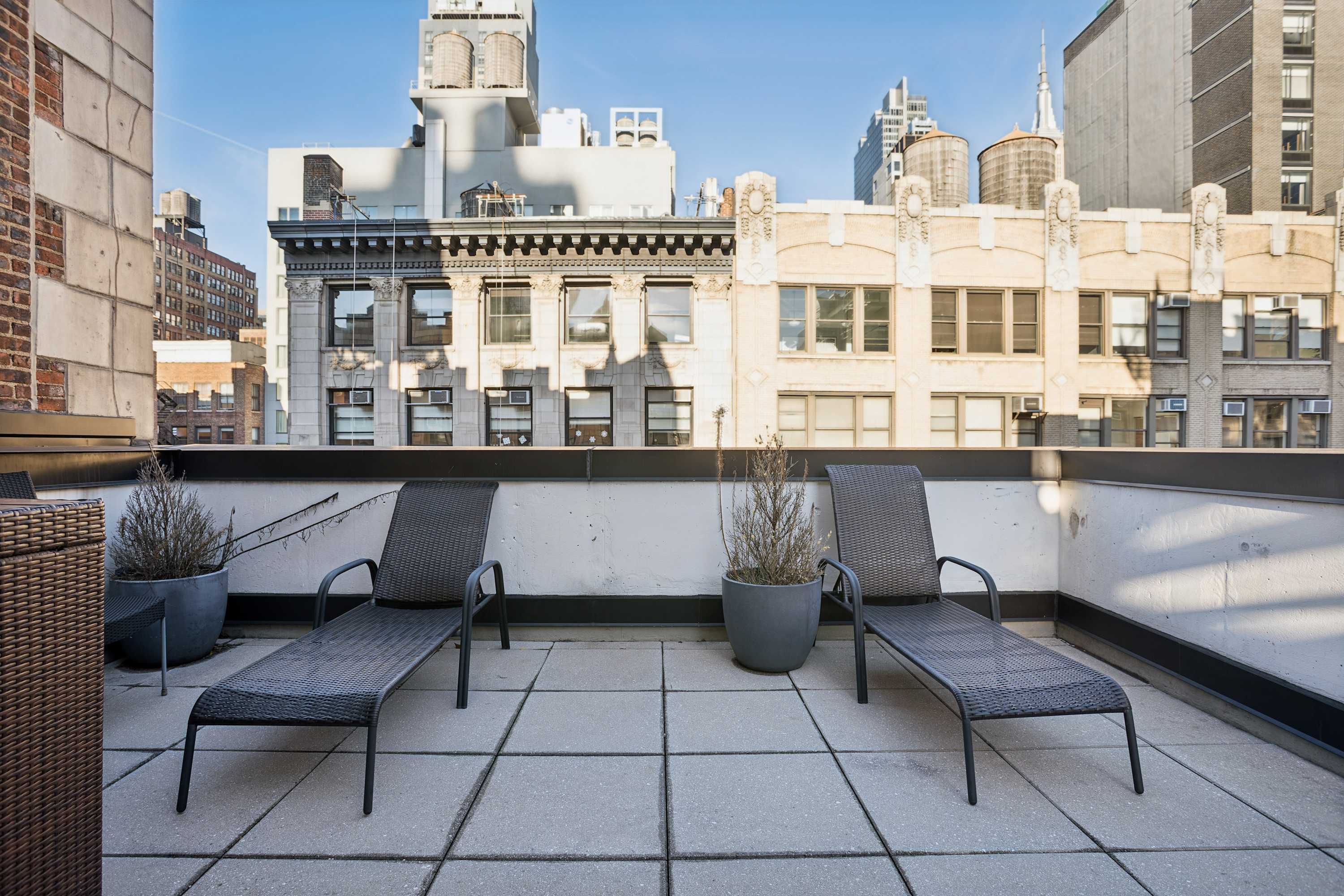 Westward VI | Chelsea | Elegant Apt with Elevator photo 3