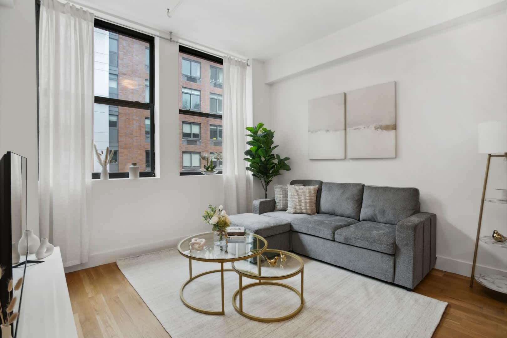 Westlight Place 46 | Hell’s Kitchen | Renovated Apartment photo 3