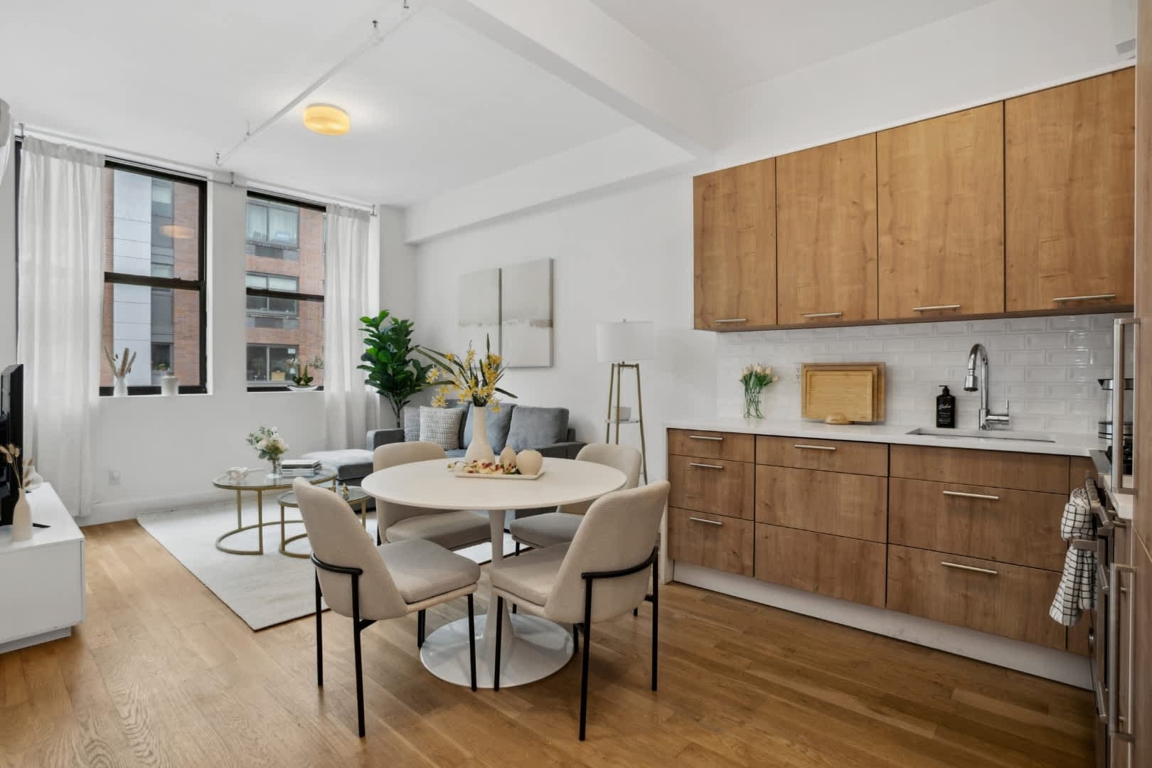 Westlight Place 46 | Hell’s Kitchen | Renovated Apartment main photo