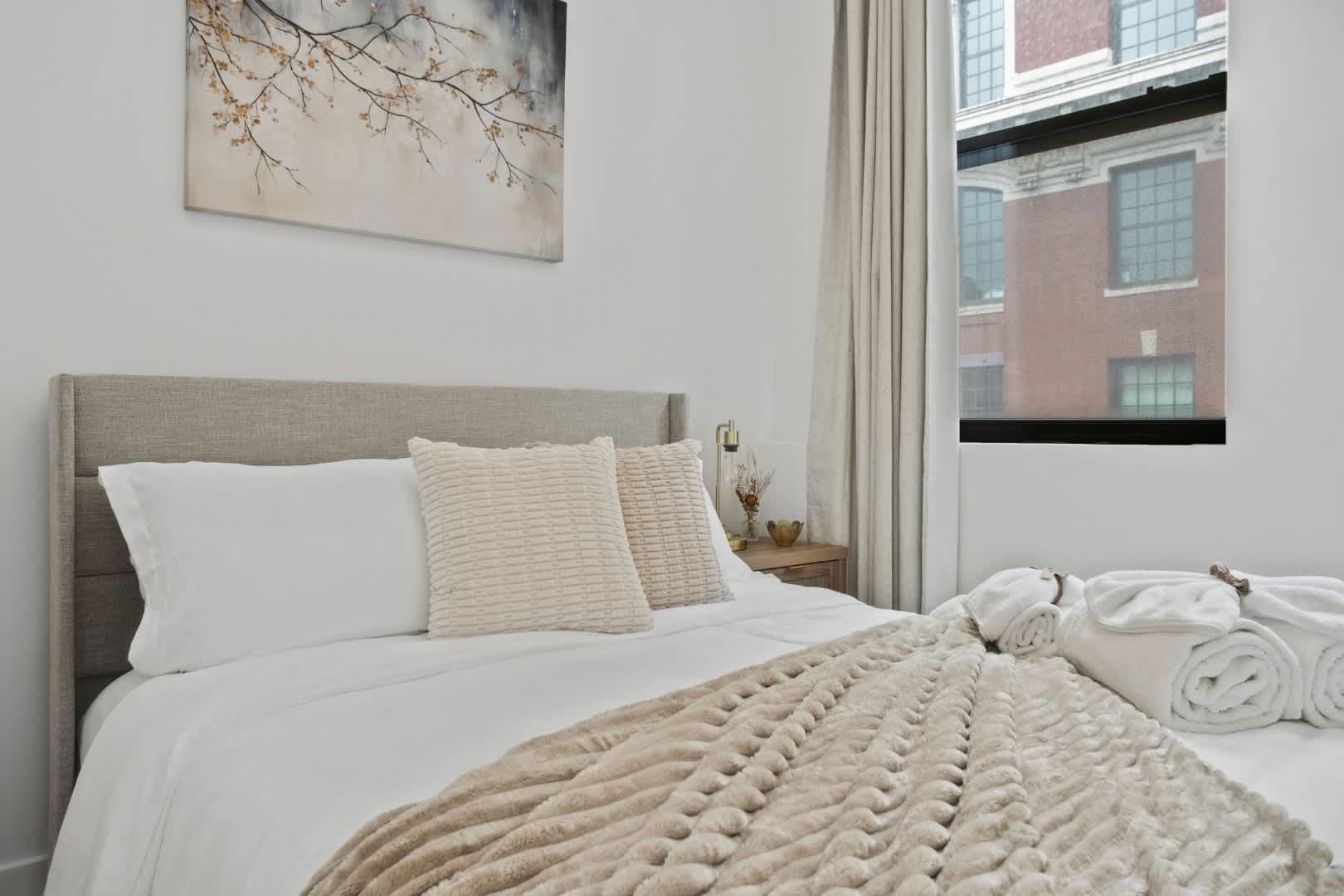 Westlight Place 46 | Hell’s Kitchen | Renovated Apartment photo 9