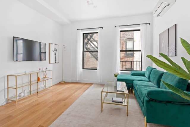 Image of Living space #1