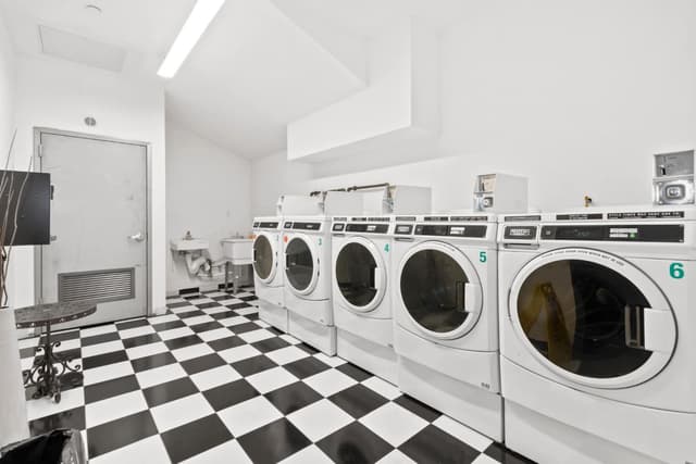 Image of Living space #4