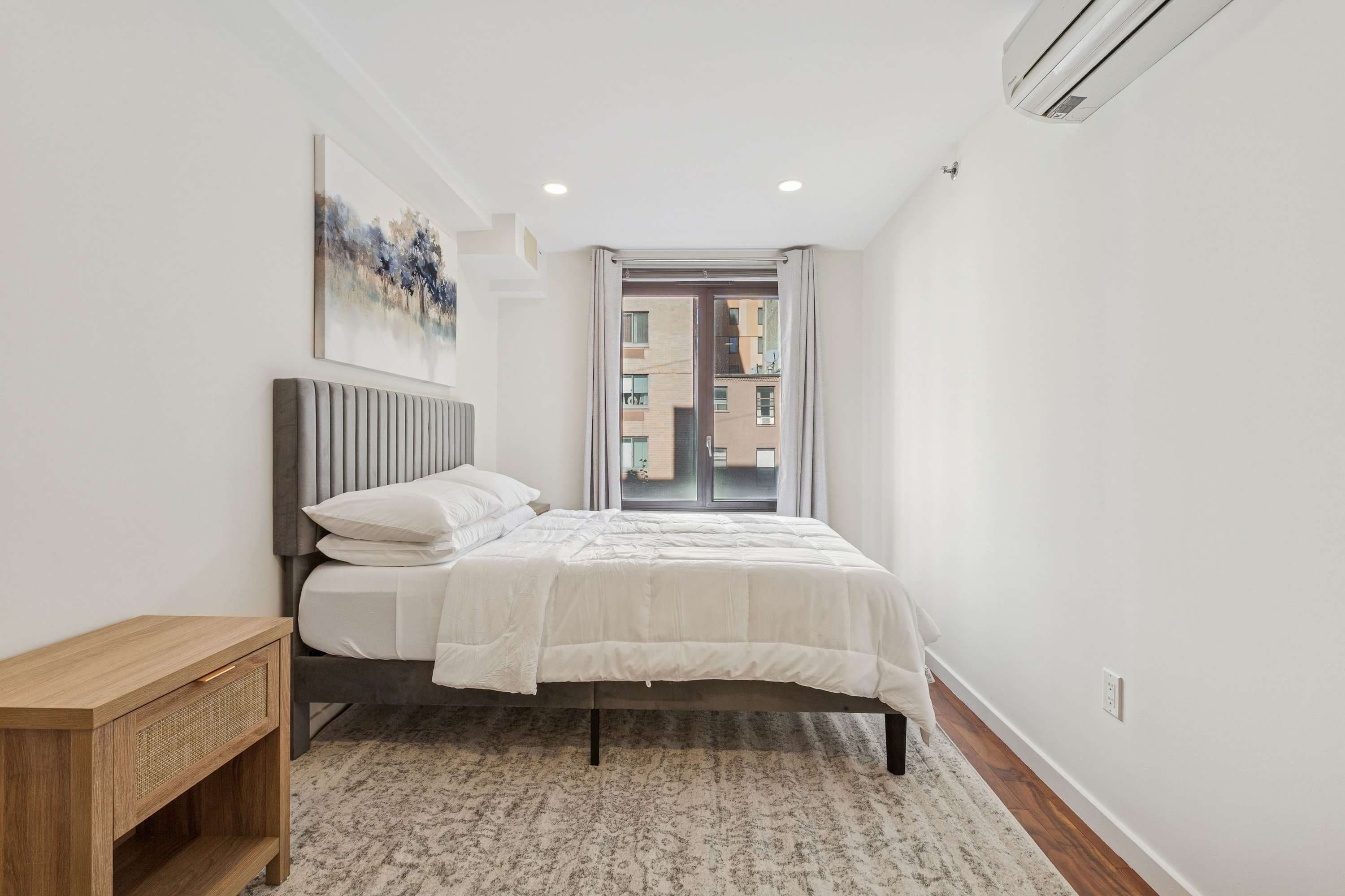 Harlem Crest | East Harlem | Modern Apartment with Elevator photo 2