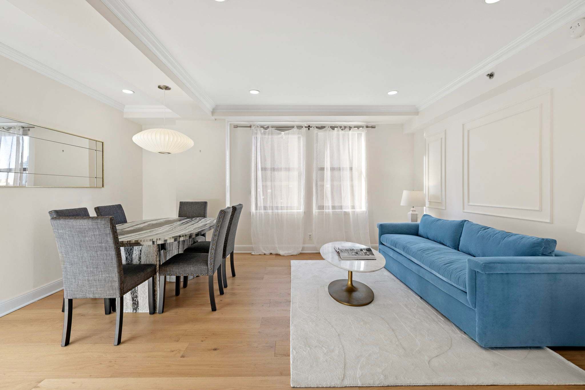 Essex Residence 2908 | Midtown Manhattan | Modern Residence with Gym photo 3