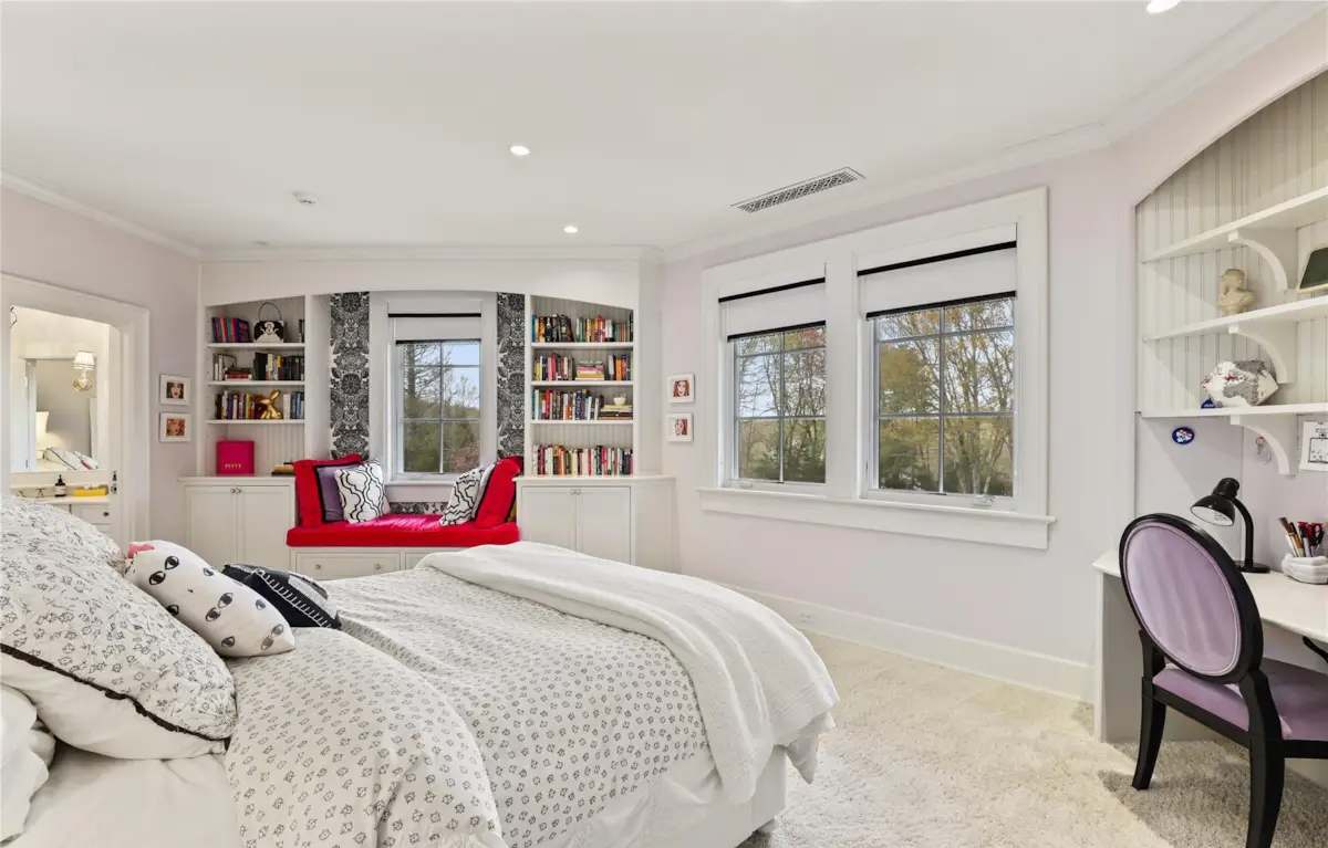 Upland Manor | Bedford | Estate with Pool, Spa, and Tennis Court photo 18