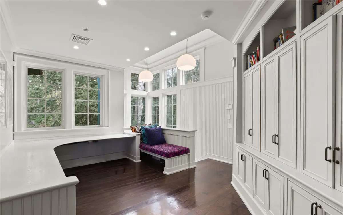 Upland Manor | Bedford | Estate with Pool, Spa, and Tennis Court photo 21