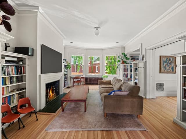 Image of Living space #10