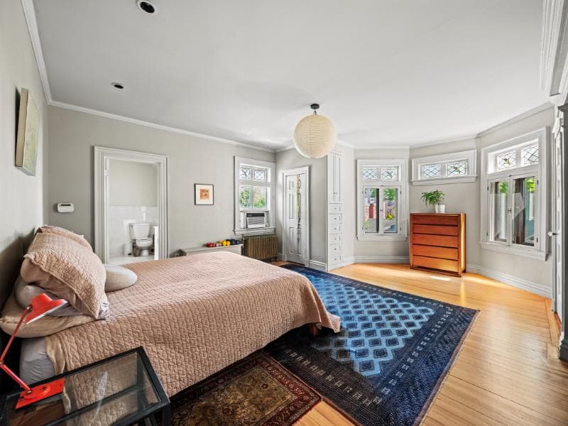 Marlborough Home | Flatbush | Grand Tudor Estate w/ Yard photo 32