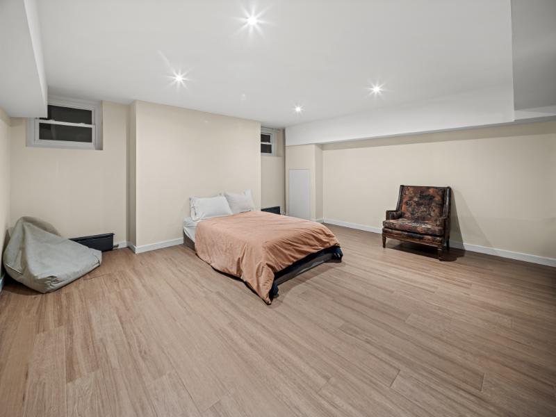 Marlborough Home | Flatbush | Grand Tudor Estate w/ Yard photo 56