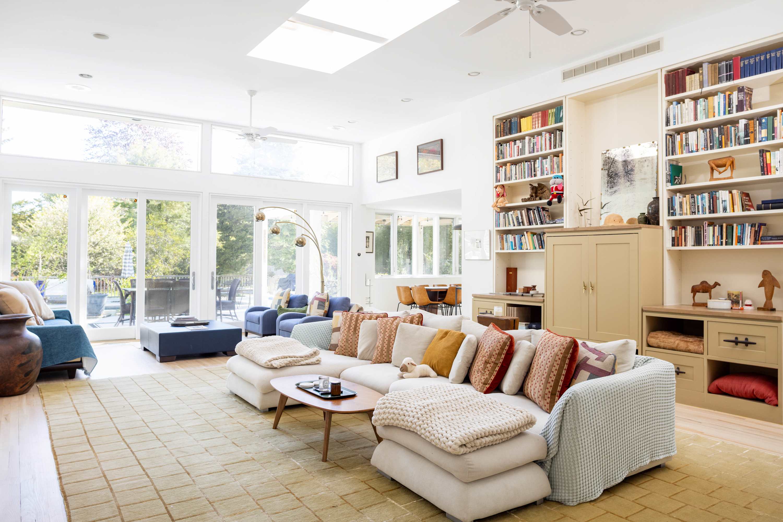 Pathside Cove | Wainscott | Home with Pool & Outdoor Spaces photo 2