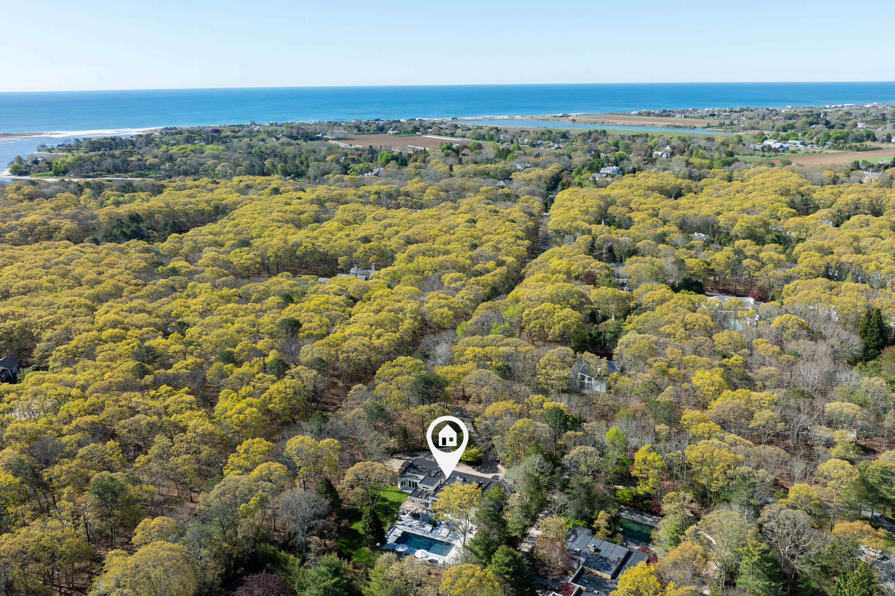 Pathside Cove | Wainscott | Home with Pool & Outdoor Spaces photo 23