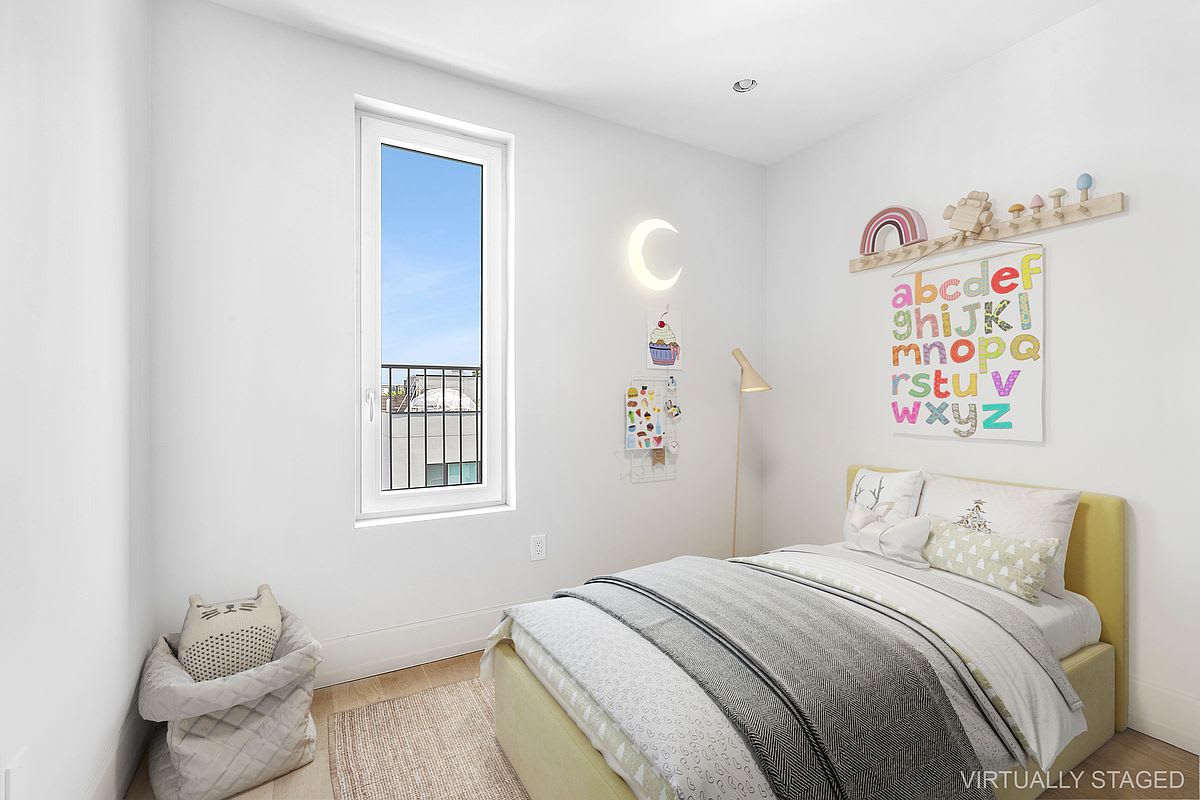 Jefferson Heights | Bushwick | Skyline Duplex with Private Terrace photo 6