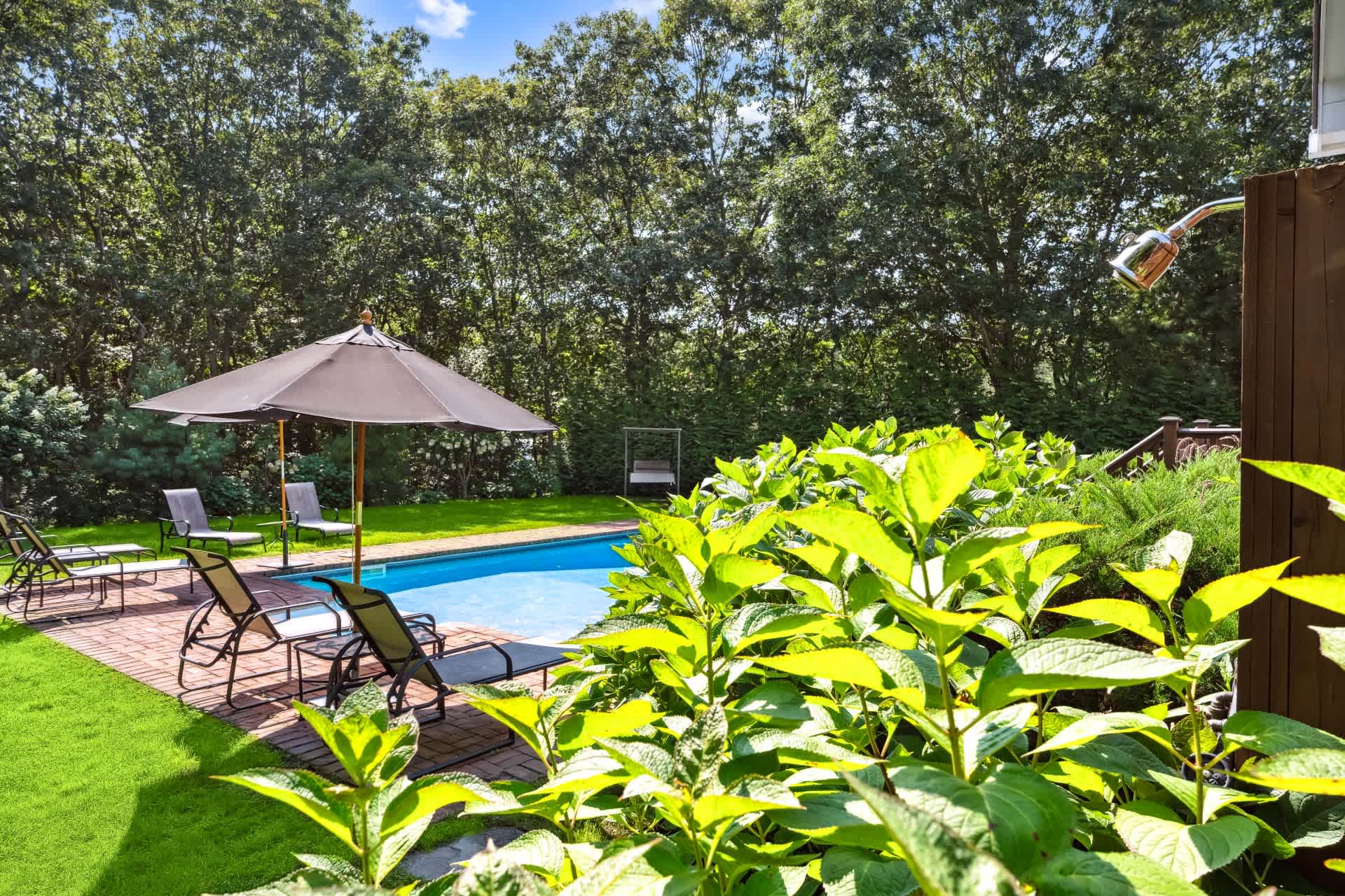 Abrahams Grove | East Hampton Springs | Private Retreat with Heated Pool photo 24