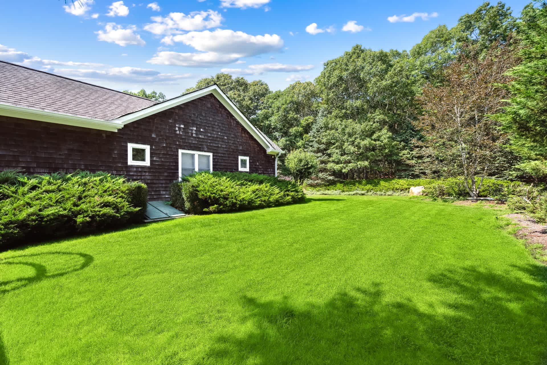 Abrahams Grove | East Hampton Springs | Private Retreat with Heated Pool photo 27
