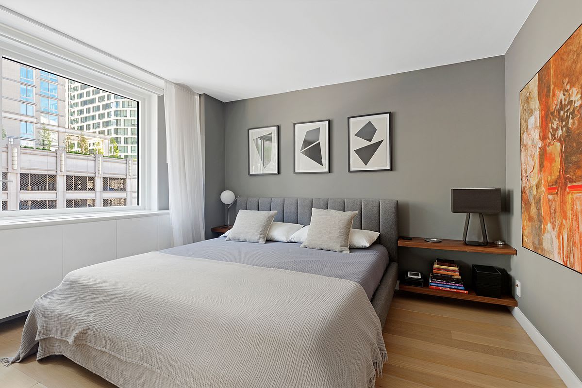 Starrett Place | Hell's Kitchen | Luxe Residence w/ Grand Piano photo 10