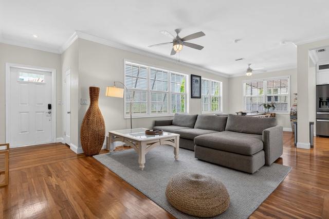 Image of Living space #1