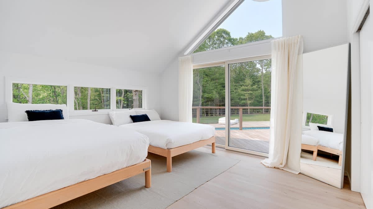 Forestlight | East Hampton | Modern Retreat with Pool & Sauna photo 23
