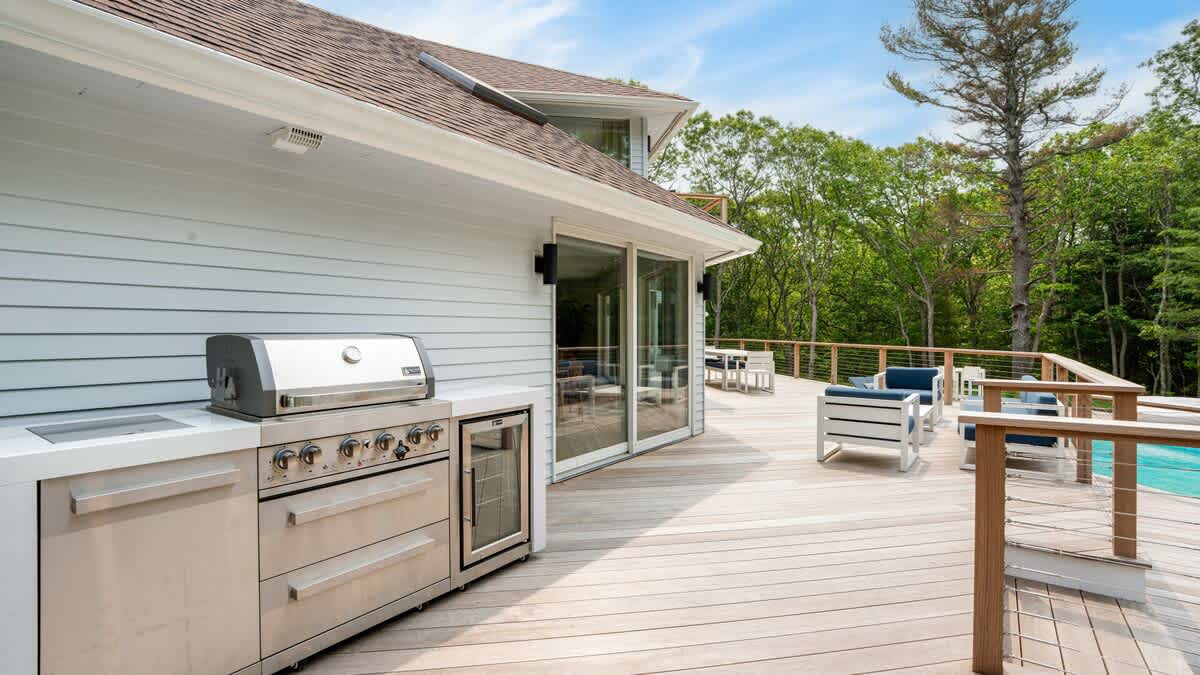 Forestlight | East Hampton | Modern Retreat with Pool & Sauna photo 36