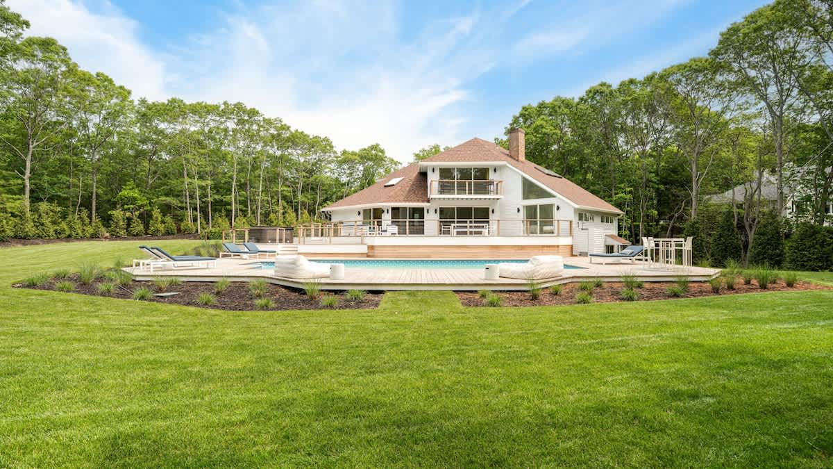 Forestlight | East Hampton | Modern Retreat with Pool & Sauna photo 40
