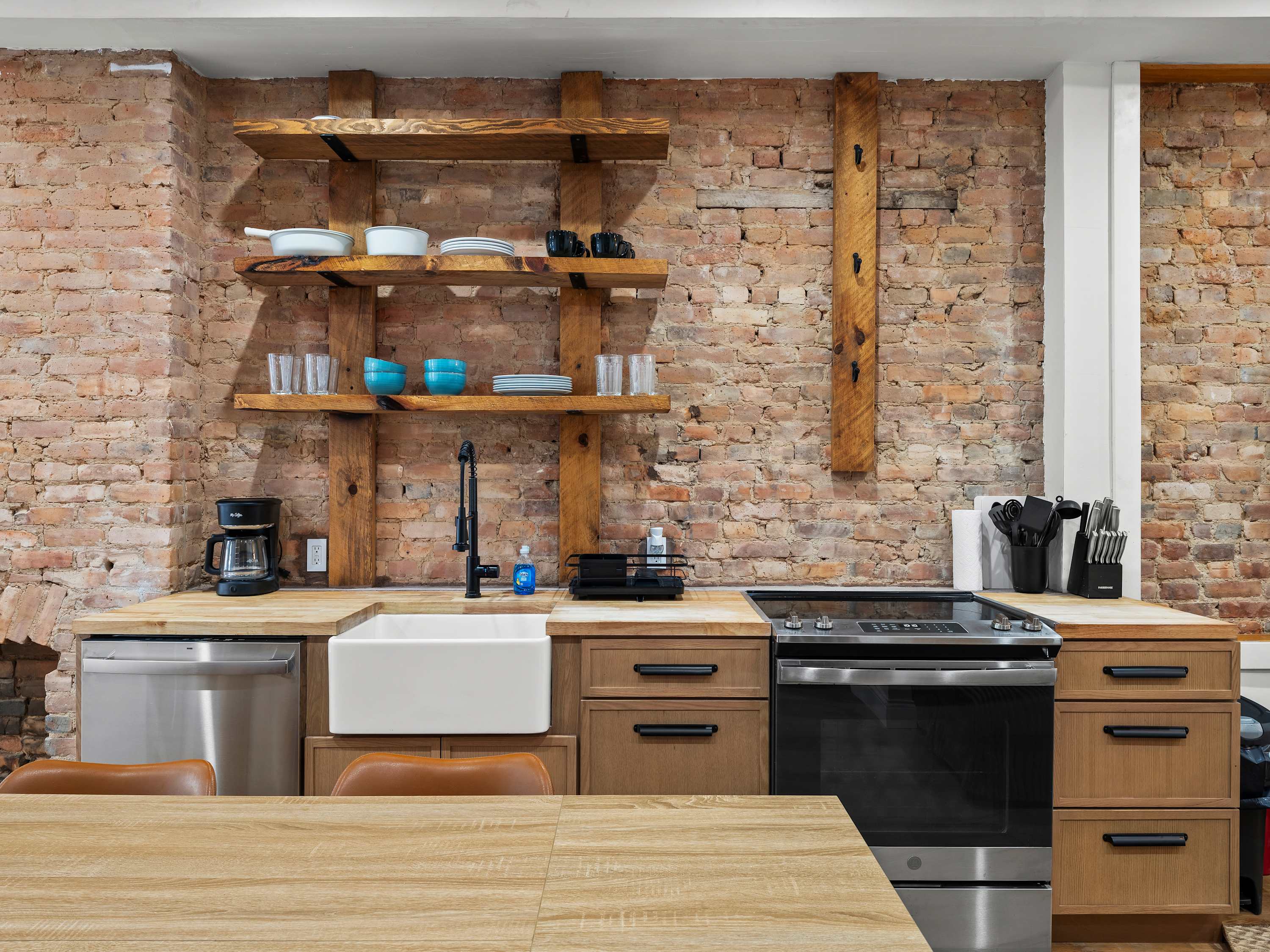 Crown Terrace I | Crown Heights | Duplex with Outdoor Spaces photo 3