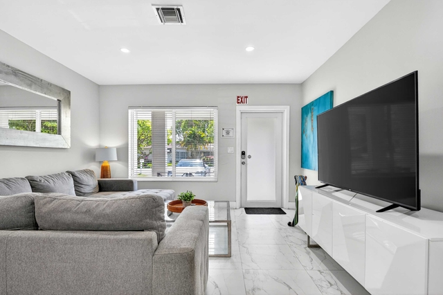 Image of Living space #7
