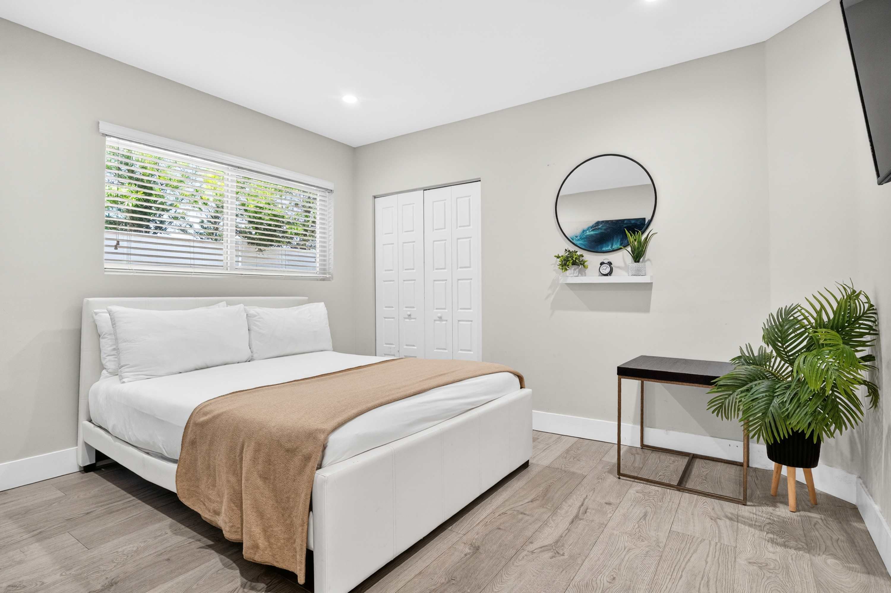 Olas Villa | Ft. Lauderdale | Home w/ BBQ Grill & Heated Pool photo 34